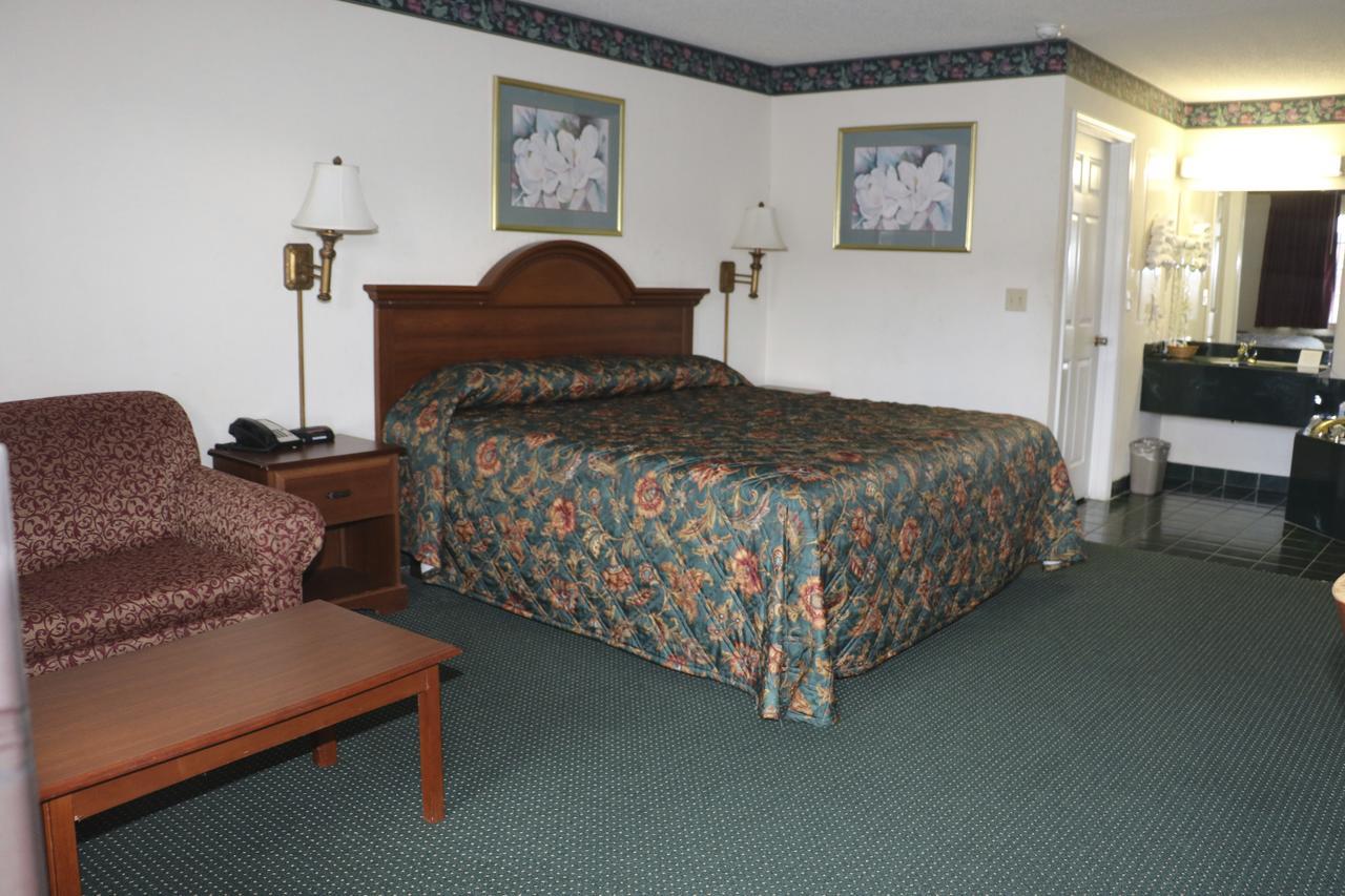 Southern Lodge Orangeburg Extérieur photo