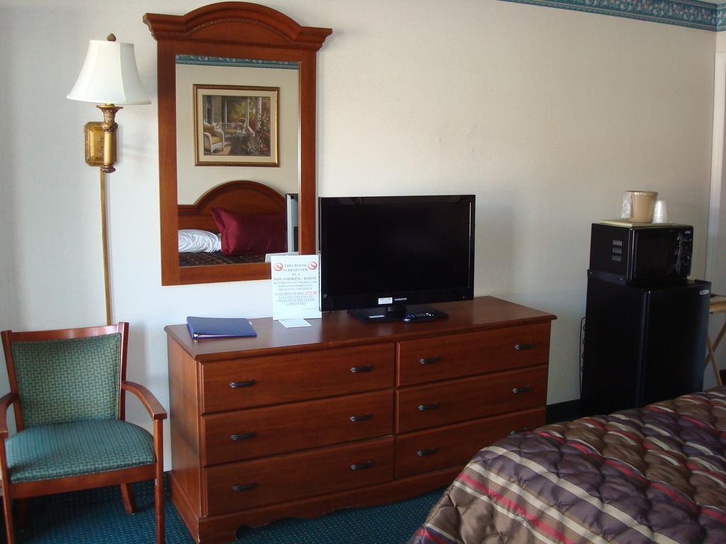 Southern Lodge Orangeburg Extérieur photo