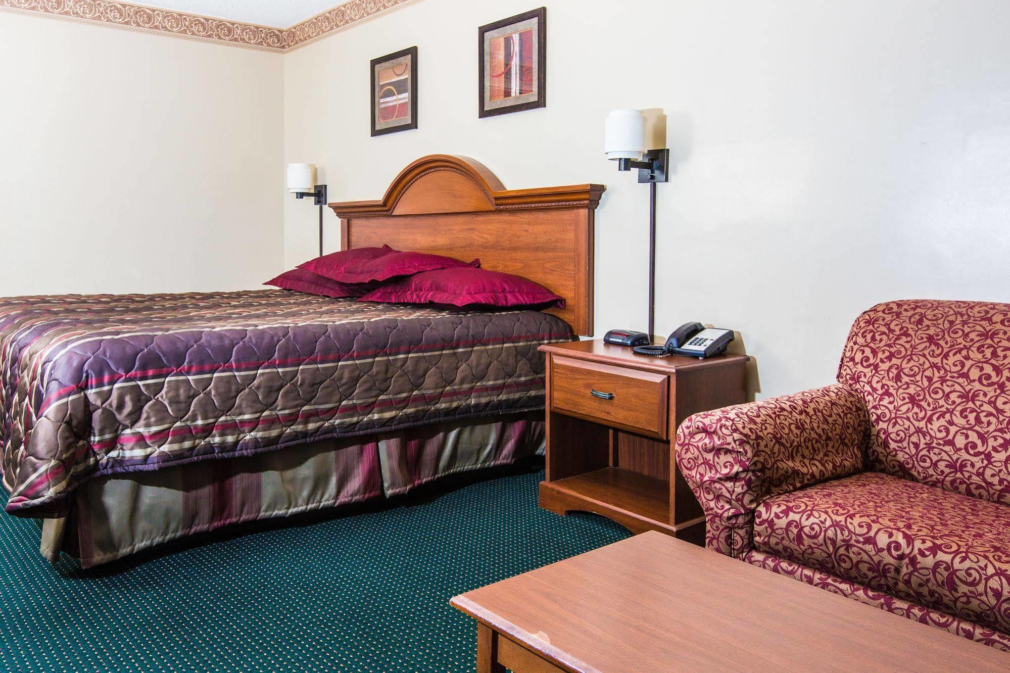 Southern Lodge Orangeburg Extérieur photo
