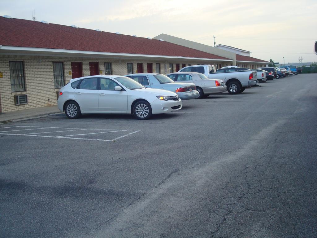 Southern Lodge Orangeburg Extérieur photo